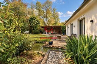 Vente Maison Maison Lissieu 6 pièce(s)  240 m2 Lissieu