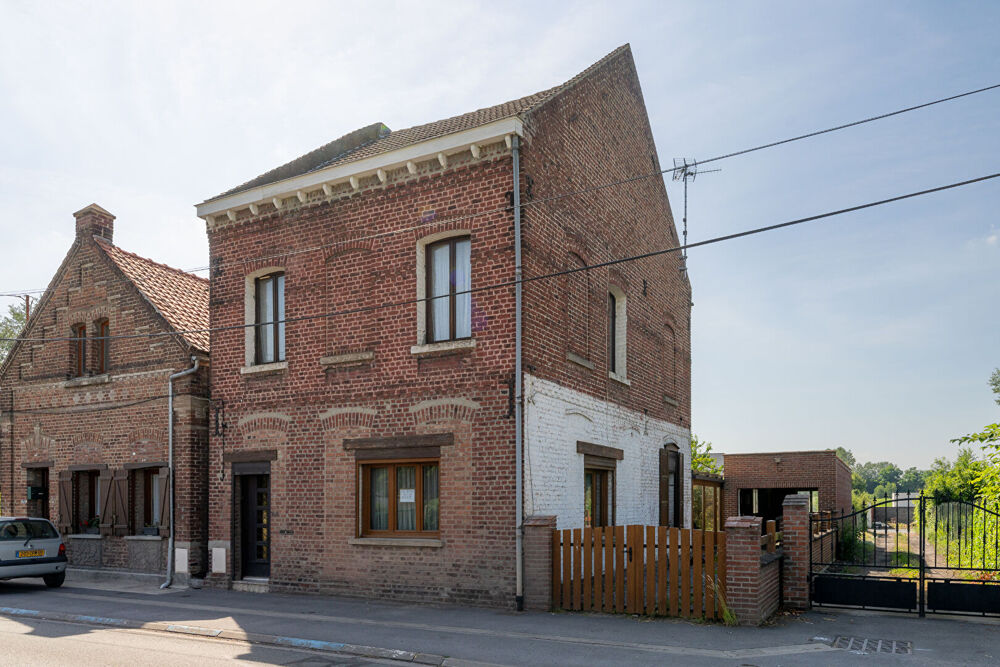 Maison 5 pièces 115 m² · à Sin le Noble · 115 m² · 121 000 €