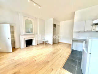  Appartement à louer 1 pièce 34 m²