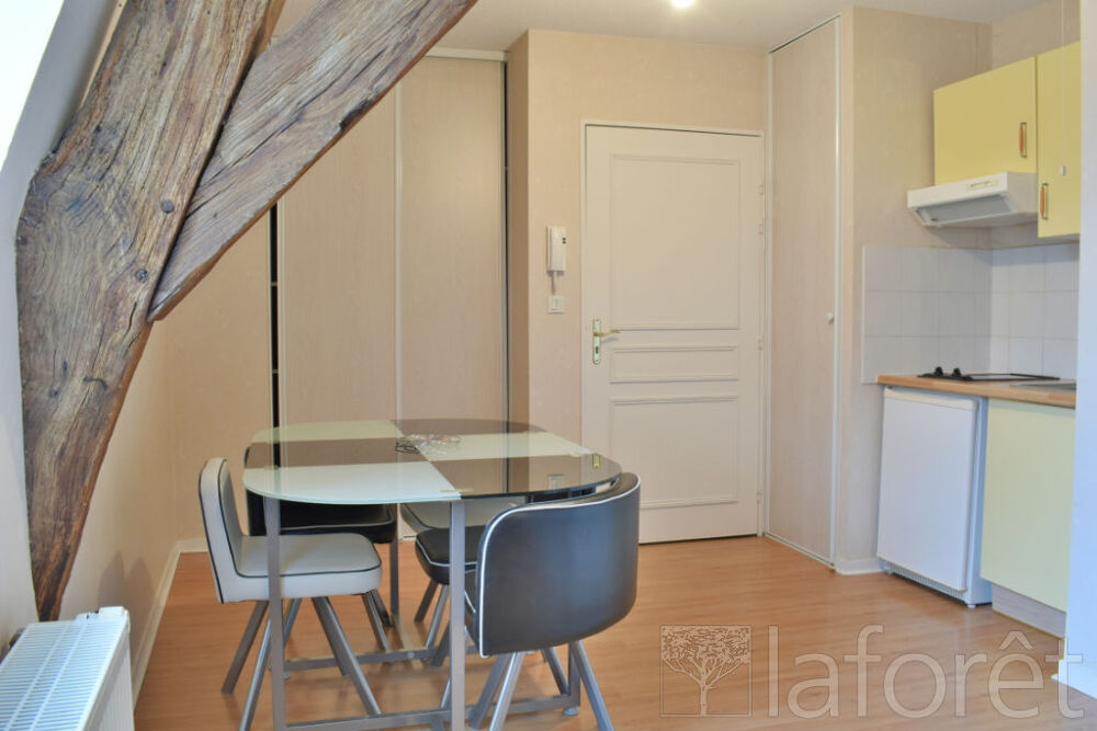 Location Appartement Appartement T2 meublé COSNAC 36 m² Cosnac