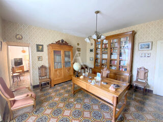  Maison � vendre 9 pi�ces 299 m�