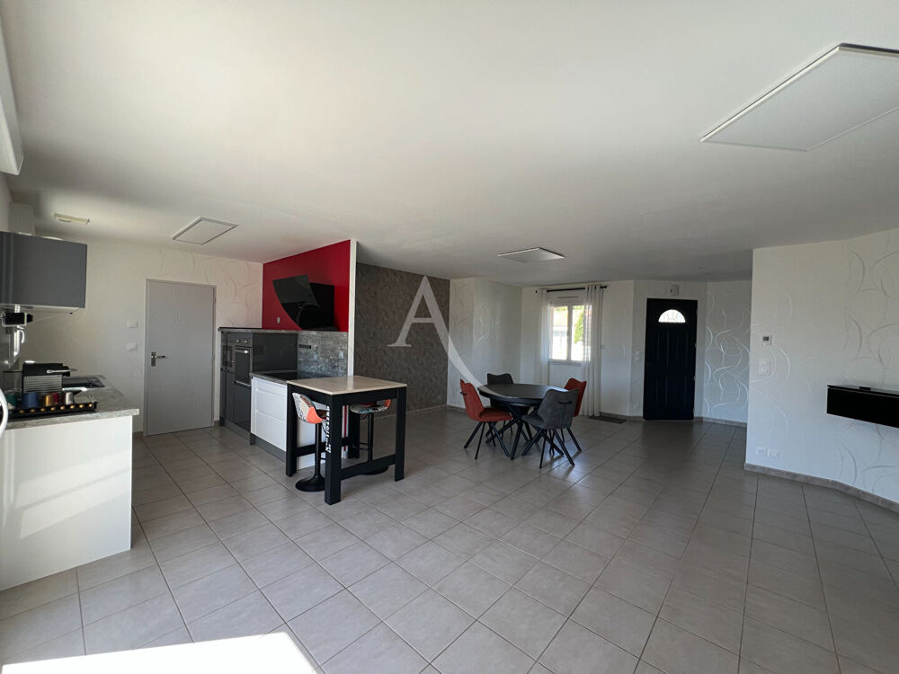Vente Maison Maison Saint Hilaire La Foret Saint hilaire la foret