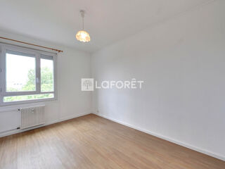 Appartement à louer 3 pièces 67 m²