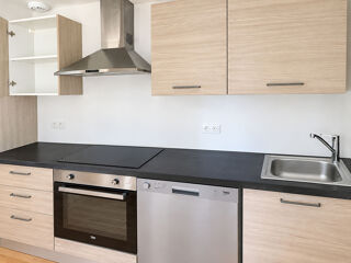  Appartement à louer 2 pièces 51 m²