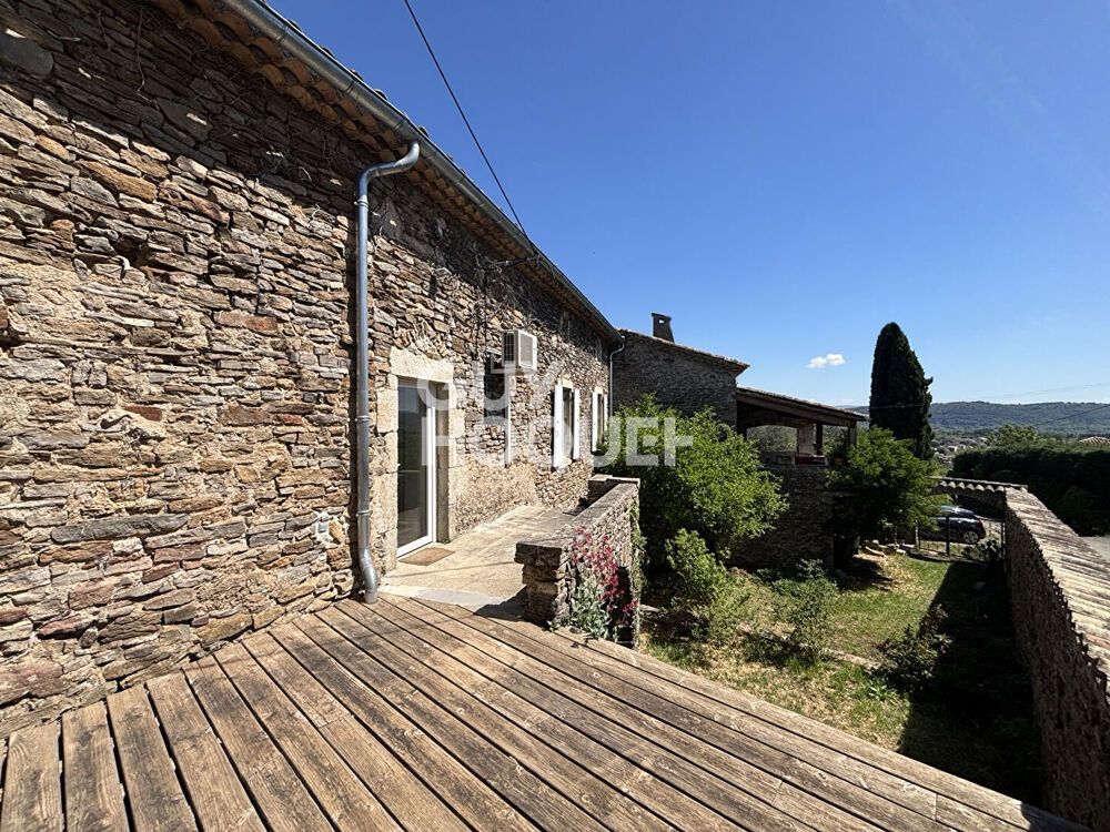 Maison en pierre de 160 m² avec revenu locatif + terrain constructible