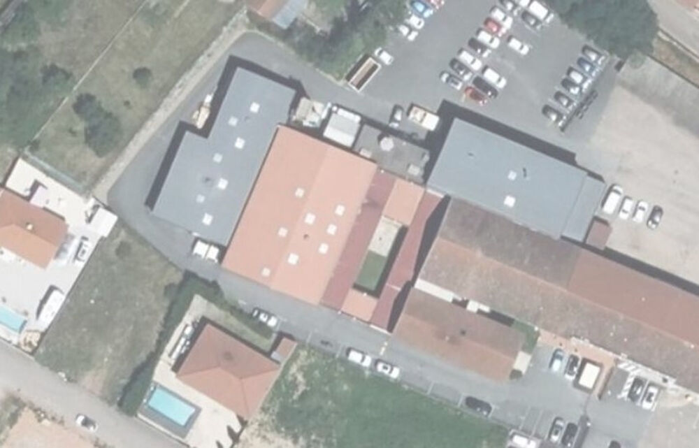   EXCLUSIVITE A 5 MIN DE LA ZONE DE BONVERT Mably