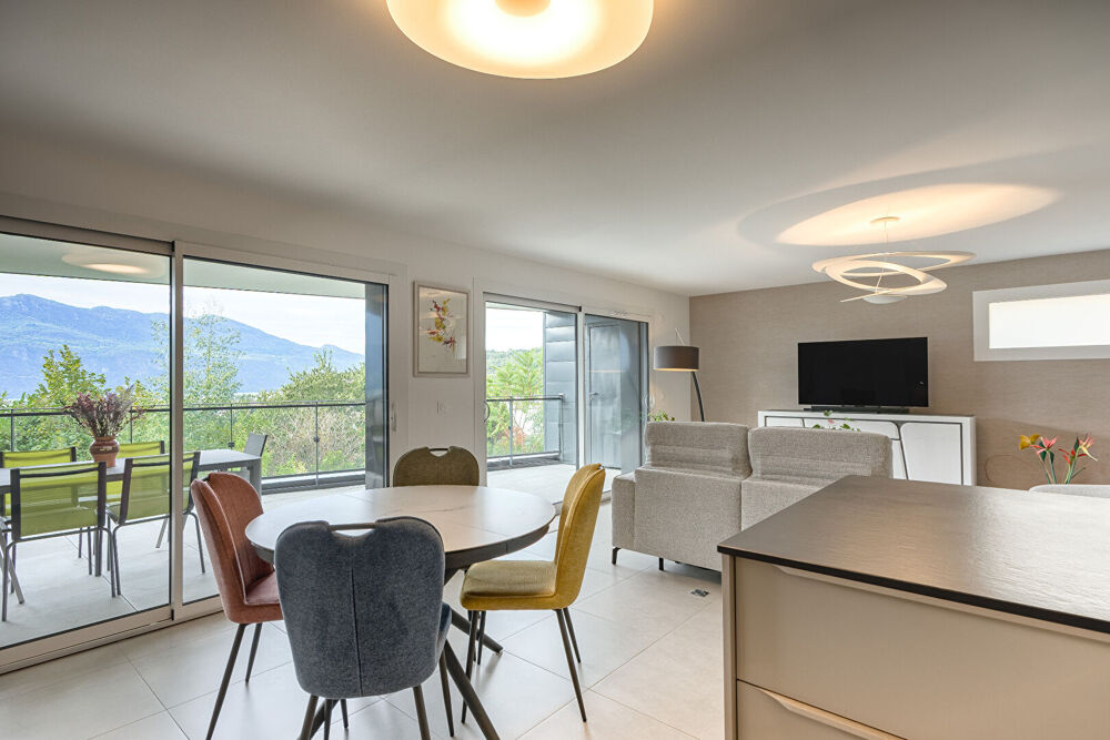Vente Appartement Appartement T4 de 96 m² avec terrasse, garage double et cave Aix les bains