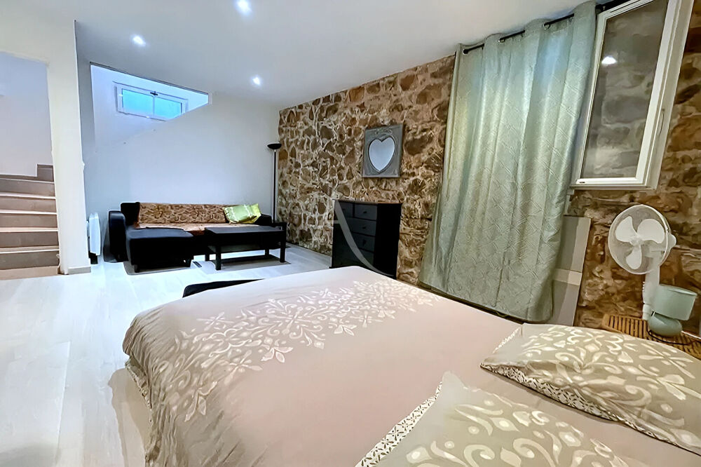 SETE CENTRE Appartement T3 triplex atypique meublé
