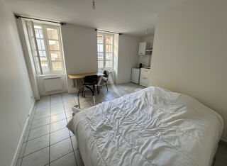  Appartement à louer 1 pièce 20 m²