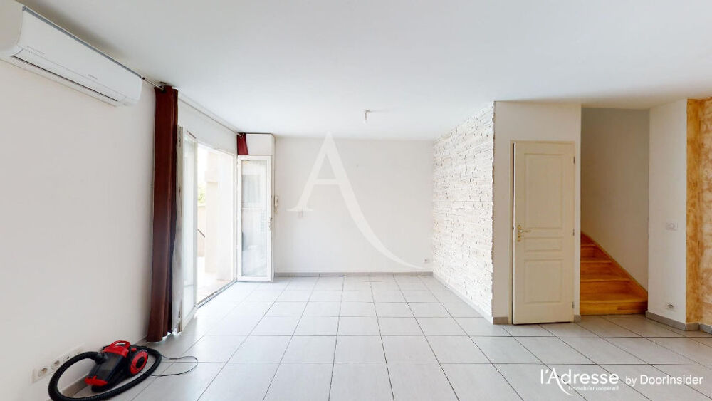 Location Appartement BEZOUCE - Appartement de type 3 dans résidence sécurisée Bezouce