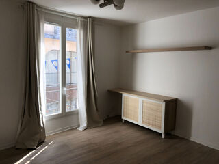  Appartement à louer 3 pièces 51 m²