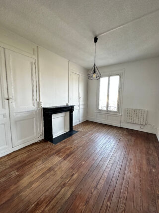  Appartement à louer 2 pièces 41 m²