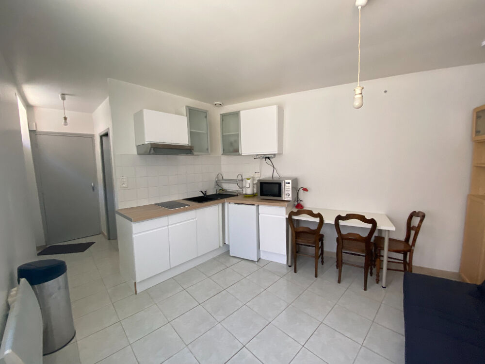 Location Appartement Studio meublé Caussade - 19 m² - Caussade