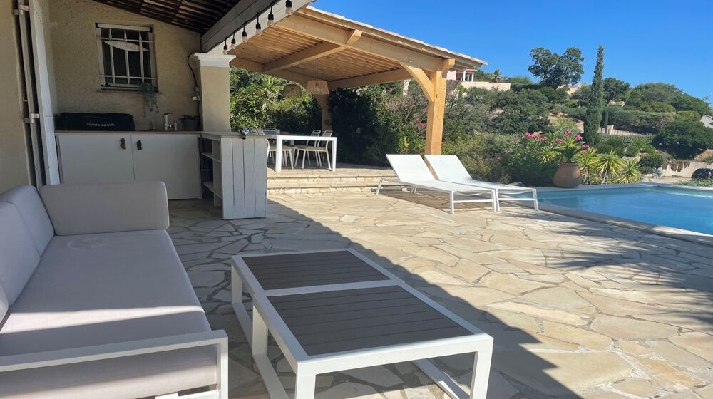Vente Maison Les Issambres - Villa plain-pied T4, piscine chauffée, vue mer et garrigue, jardin 1 512 m² Les issambres
