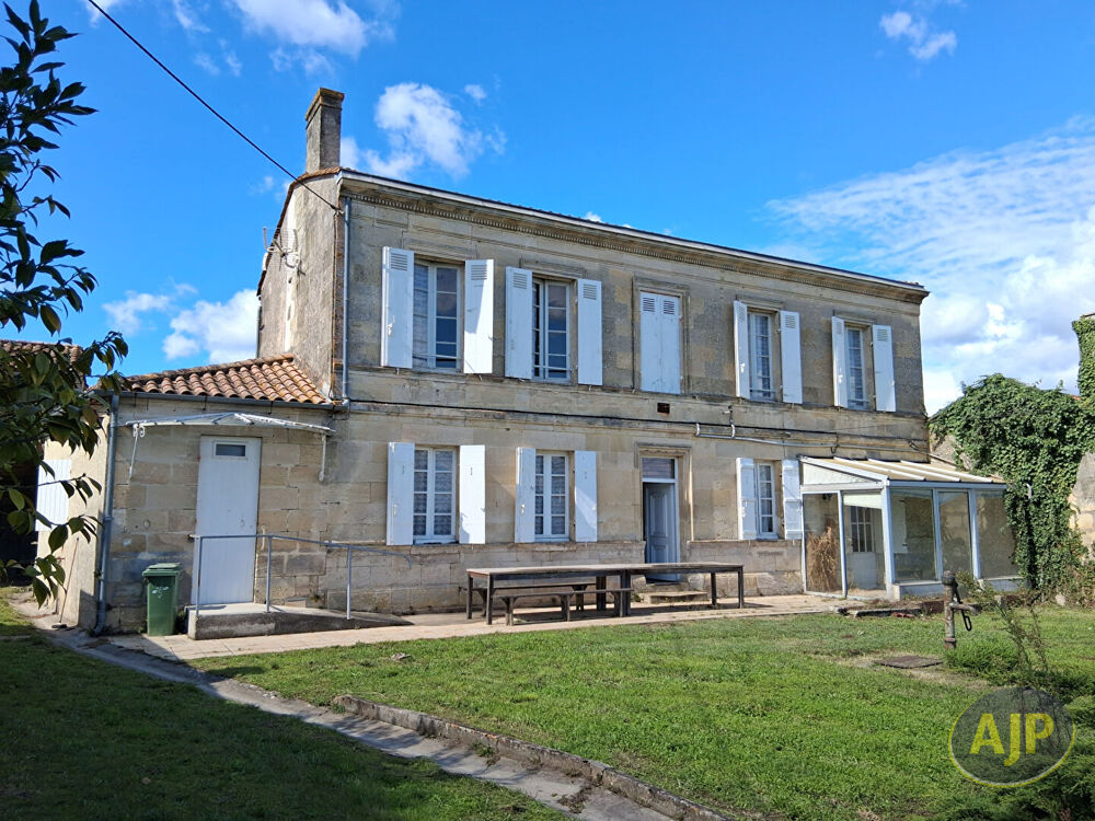 Maison en pierre au calme à Pauillac