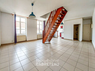  Appartement à louer 3 pièces 52 m²