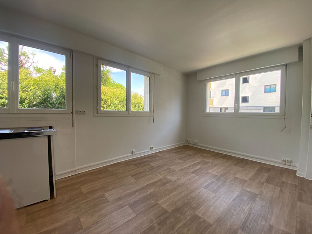 Studio 20m2 - Saint-Cyr-l'Ecole