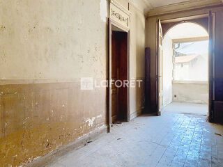  Villa  vendre 9 pices 260 m