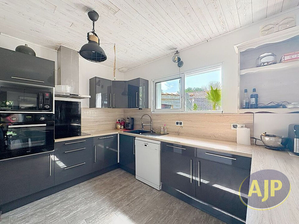 Vente Maison Maison Challans 110 m² - 4 chambres Challans