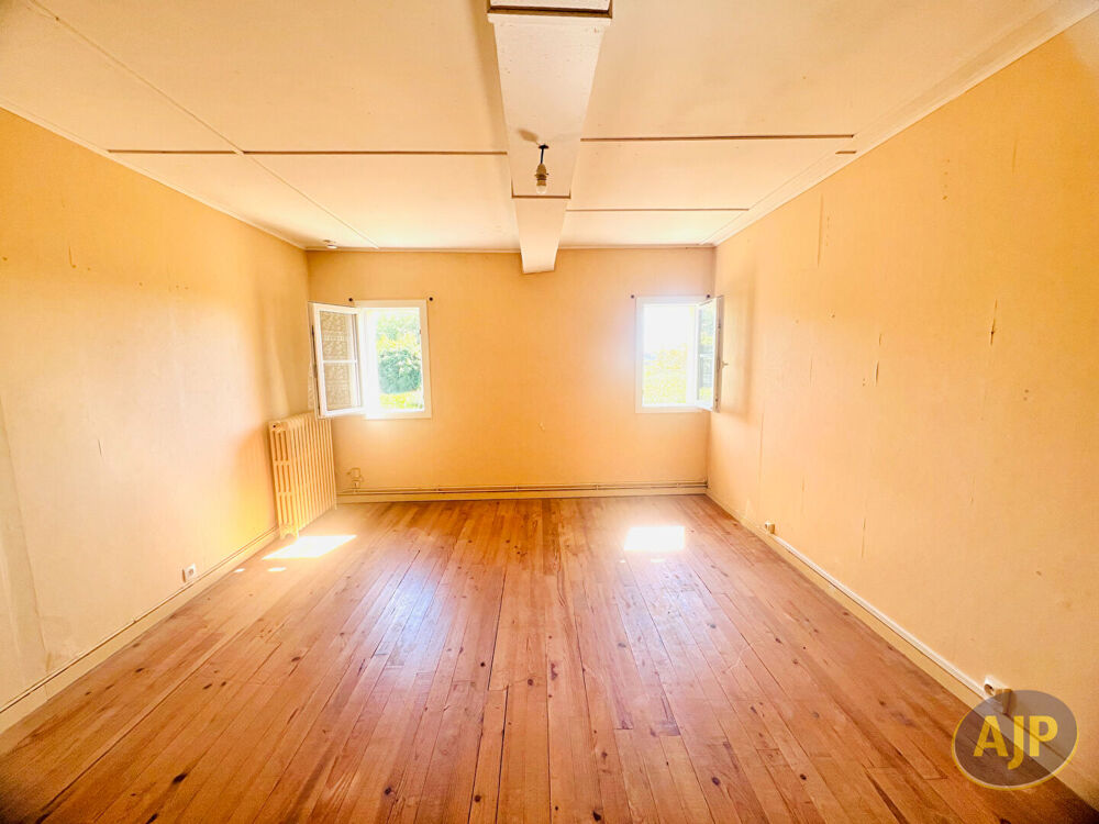Maison Lalande De Pomerol 7 pièce(s) 184 m2