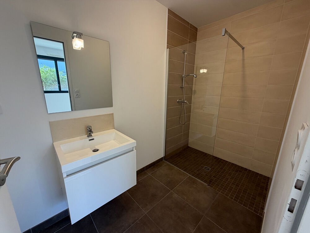 Location Maison A louer - Maison T5 meublé avec terrasse, jardin et garage - Saint Barthélémy d'Anjou Saint barthelemy d anjou