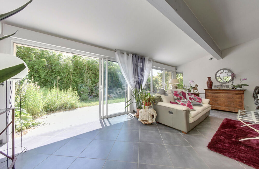 Vente Maison Drôme : Ancien corps de ferme rénové avec piscine et parc arboré Loriol sur drome