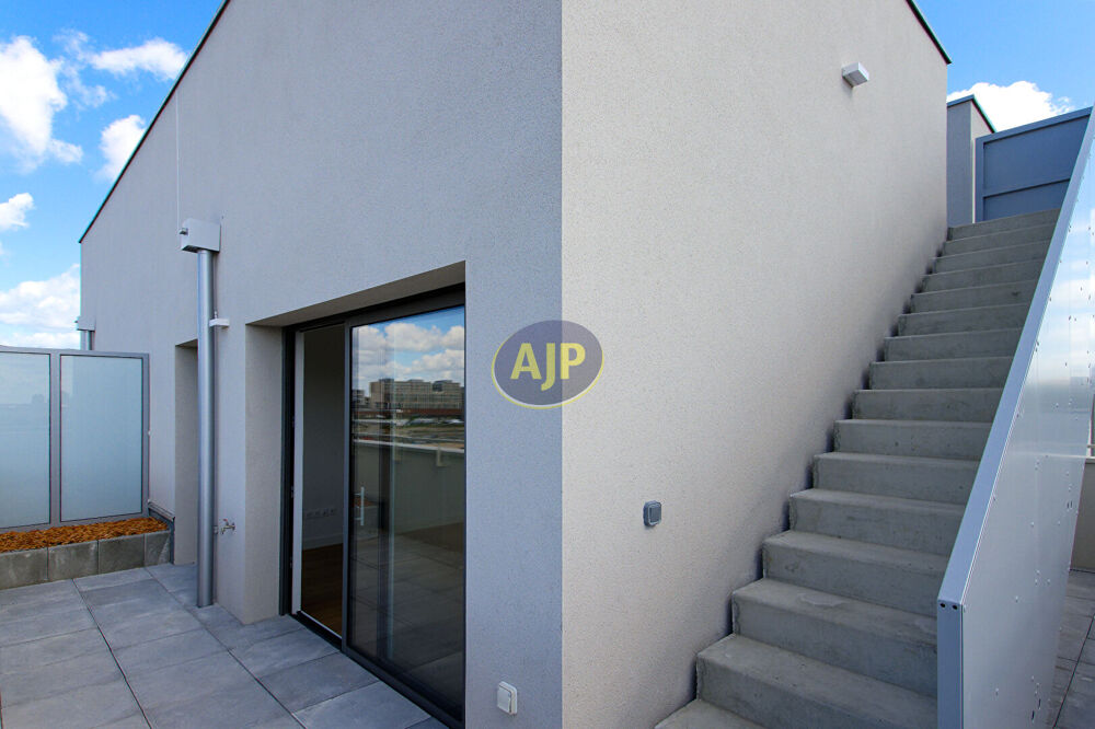 BORDEAUX - Apt T4 avec terrasses (dernier étage)