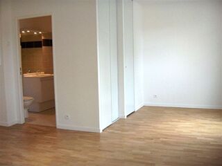  Appartement à louer 1 pièce 31 m²