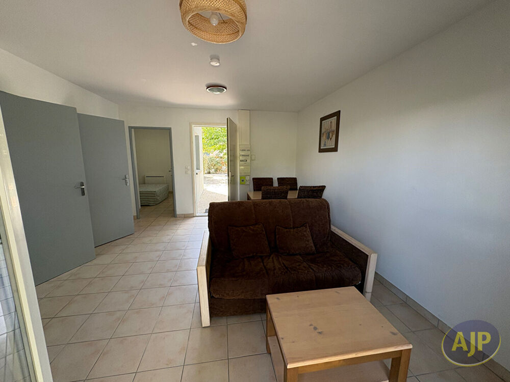 Location Appartement Appartement meublé  T2 avec jardin privatif 37m² Le verdon sur mer