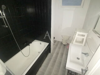  Appartement  vendre 2 pices 63 m