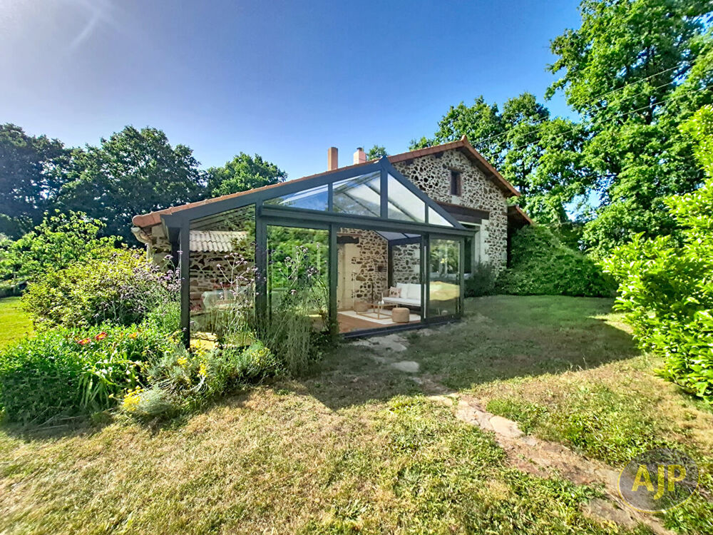 Grange de caractère rénovée