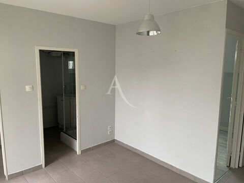   A LOUER LE LION D'ANGERS Appt T2 de 29 m2 Appartement - 2 pièce(s) - 29 m²