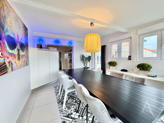  Immeuble à vendre 9 pièces 253 m²