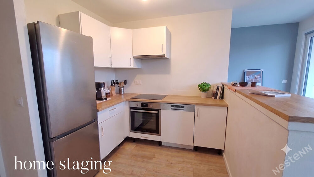Appartement T3 de 66 m2 en dernier étage, proche centre-ville avec balcon , cave et ascenseur