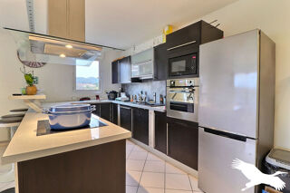  Appartement � vendre 4 pi�ces 88 m�