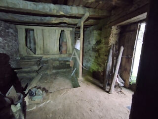  Remise / Grange � vendre 1 pi�ce 100 m�