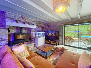Vente Maison Maison Cournon 6 pièce(s) 180 m2 Cournon