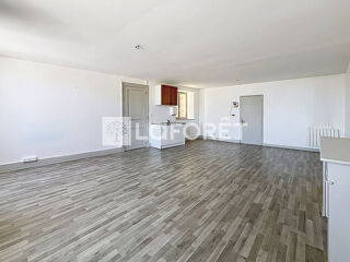  Appartement à louer 1 pièce 43 m²