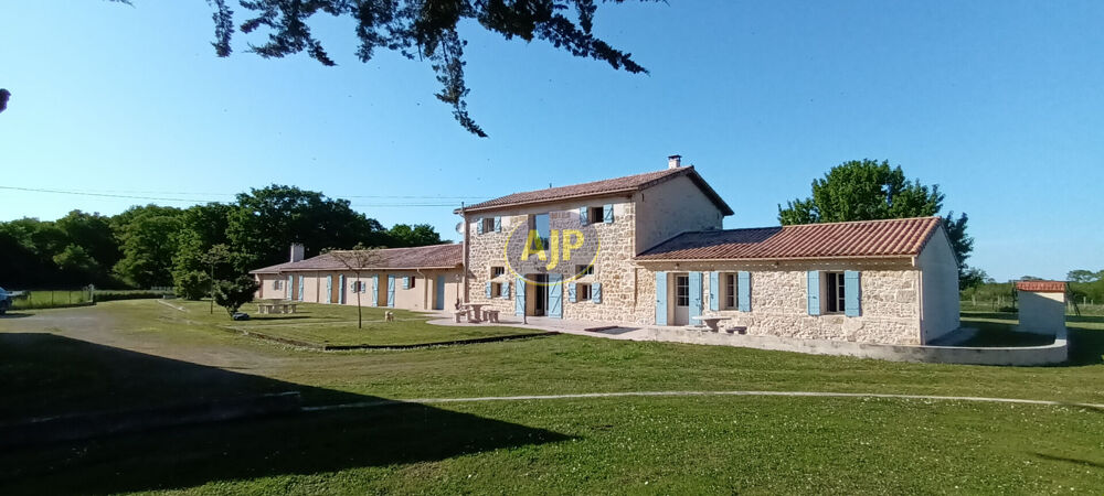 Vente Villa Demeure Saint Vivien De Medoc 13 pièce(s) 550 m2 Saint vivien de medoc