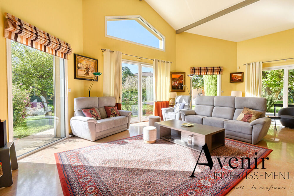 � vendre  Maison Saint-Cyr-au-Mont-d'Or (69450)