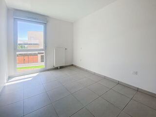  Appartement à louer 3 pièces 59 m²