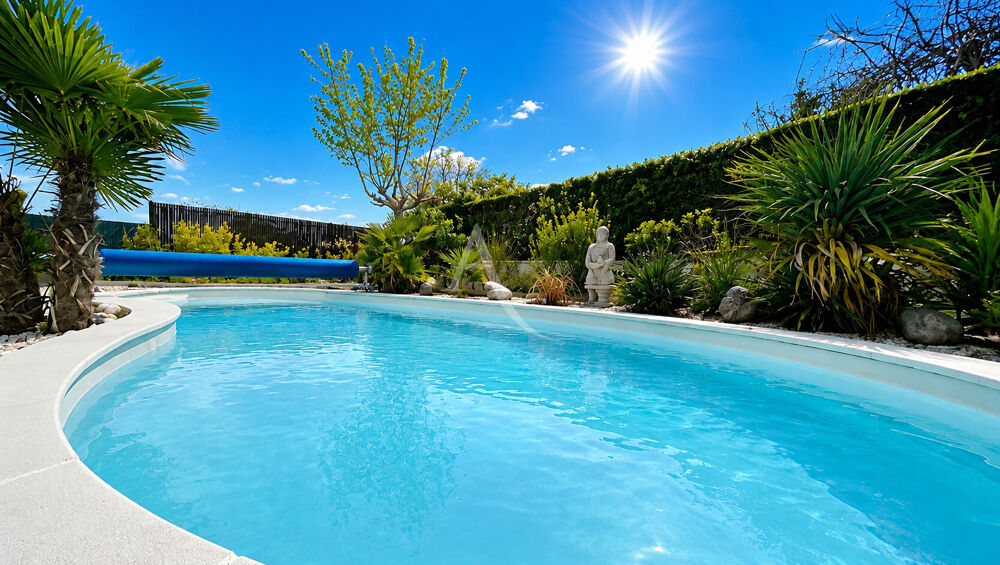 Maison Fublaines 7 pièce(s) 160.72 m2 avec jardin , garage et piscine !