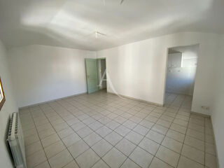  Appartement à louer 3 pièces 67 m²