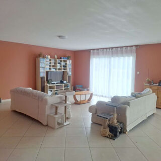  Maison à vendre 7 pièces 215 m²