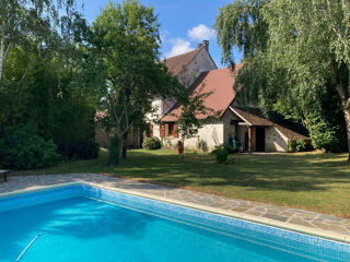  Villa  vendre 7 pices 300 m