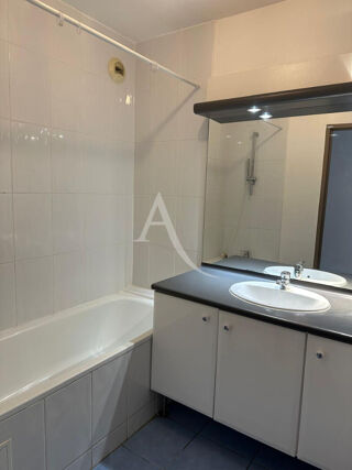  Appartement � vendre 4 pi�ces 89 m�