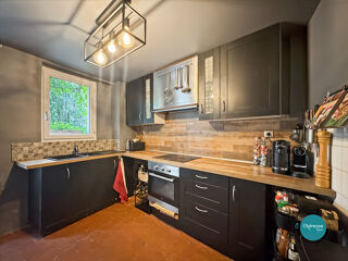  Maison � vendre 15 + pi�ces 427 m�