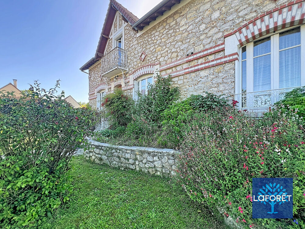 Vente Maison Maison D Huison Longueville 11 pièces 250 m2 - 1625 m² de terrain D huison longueville