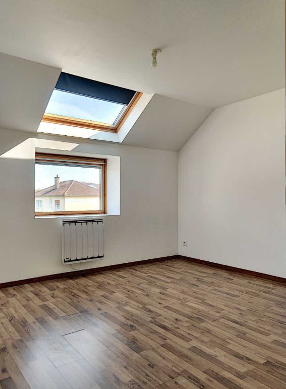 MAISON DE VILLE CAUDEBEC LES ELBEUF - 3 pièces- 80 m2 Vendue louée