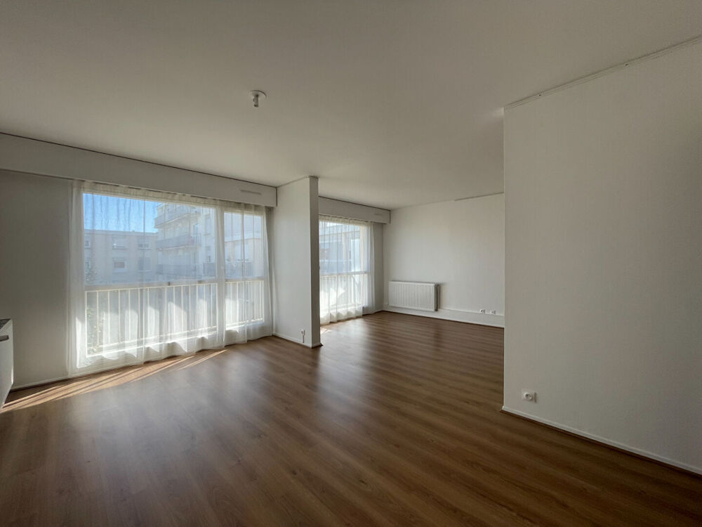 Location Appartement Appartement Mainvilliers 4 pièce(s) 87.76 m2 Mainvilliers